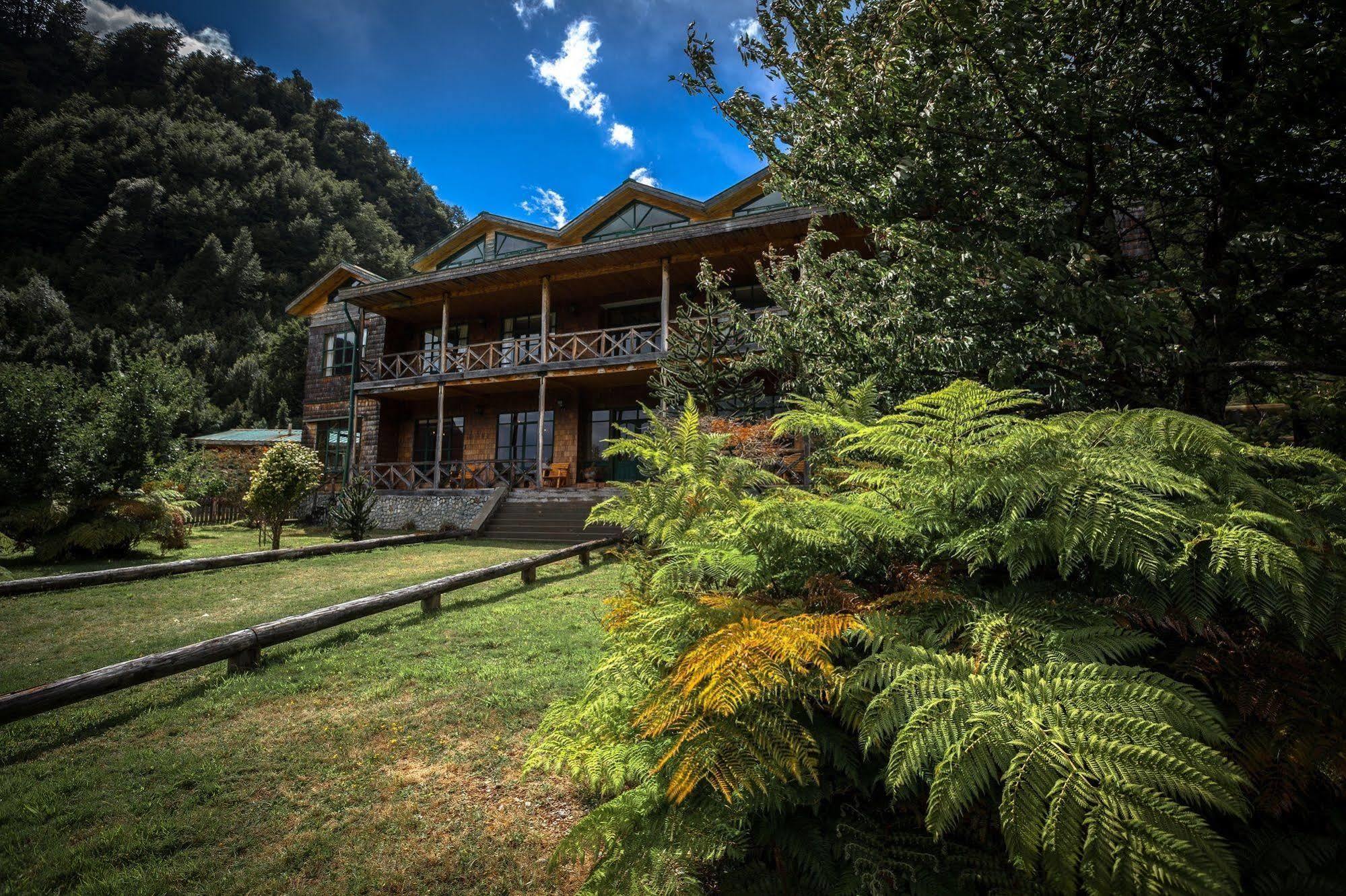 Mitico Puelo Lodge Las Gualas Exteriér fotografie